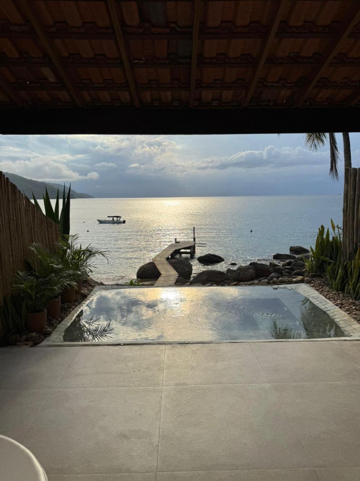 Casa da Ilha Praia de Araçatiba Exterior foto